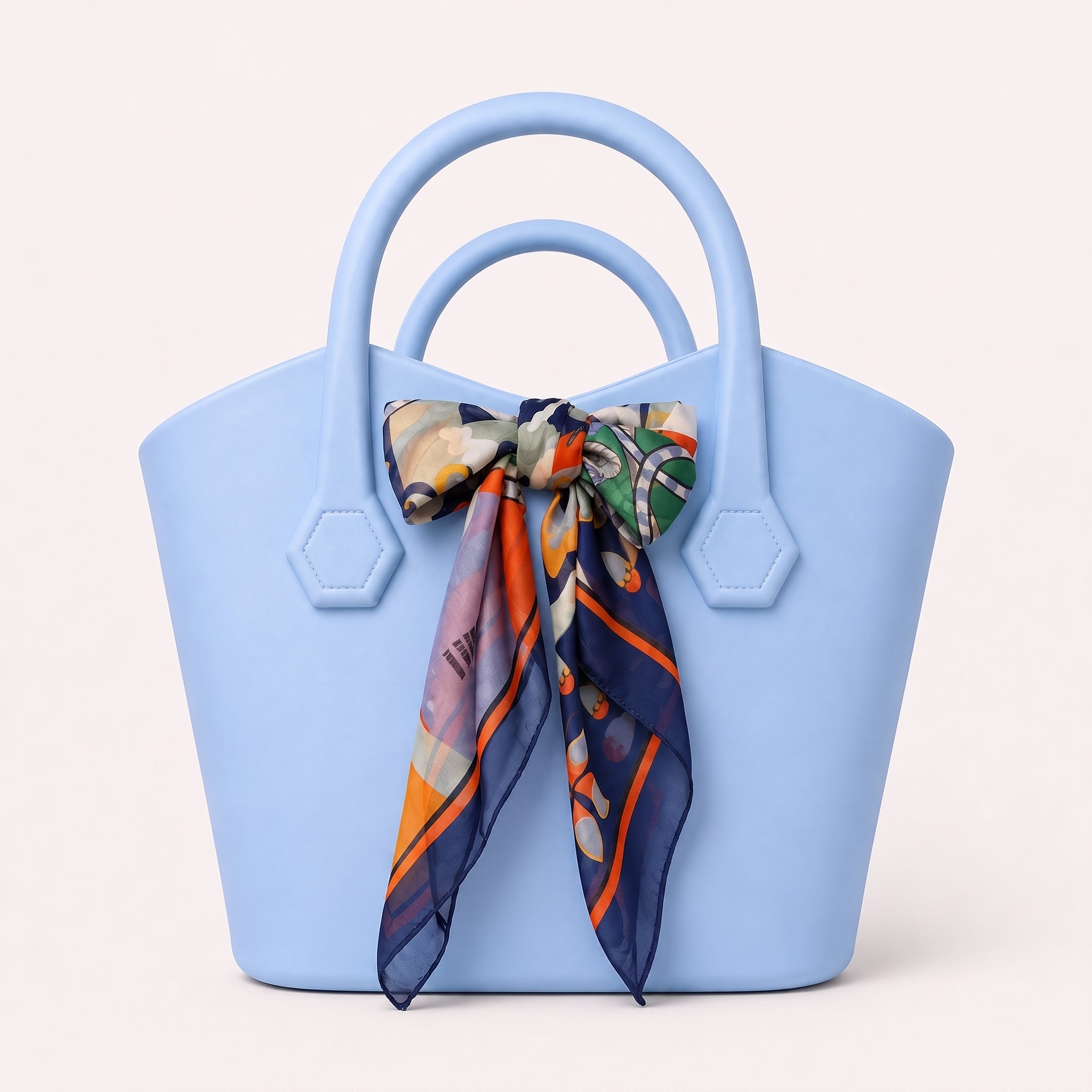 Sac Cabas d'Été en Silicone avec Foulard Satiné Élégant